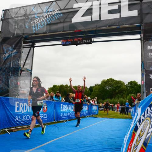30.08.2026 - Elbe Triathlon Hamburg LAZAROV Photography http://msf.ph/oto/10083763 30.08.2026 11:37:56 Ziel 696, 726, 759, 1298, 1374 meine-sportfotos.de