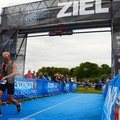 30.08.2026 - Elbe Triathlon Hamburg LAZAROV Photography http://msf.ph/oto/10083816 30.08.2026 11:38:03 Ziel 759, 1298 meine-sportfotos.de