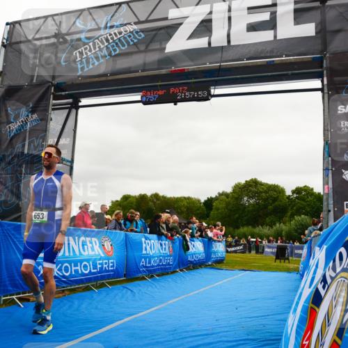 30.08.2026 - Elbe Triathlon Hamburg LAZAROV Photography http://msf.ph/oto/10083831 30.08.2026 11:38:11 Ziel  meine-sportfotos.de