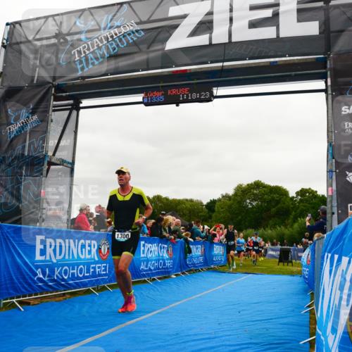 30.08.2026 - Elbe Triathlon Hamburg LAZAROV Photography http://msf.ph/oto/10083869 30.08.2026 11:38:35 Ziel 867, 1226, 1253, 1271, 1300, 1354, 1444 meine-sportfotos.de