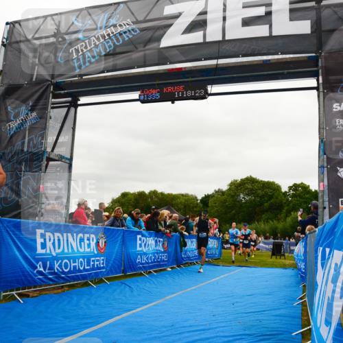 30.08.2026 - Elbe Triathlon Hamburg LAZAROV Photography http://msf.ph/oto/10083880 30.08.2026 11:38:36 Ziel 867, 1226, 1253, 1271, 1300, 1354, 1444 meine-sportfotos.de