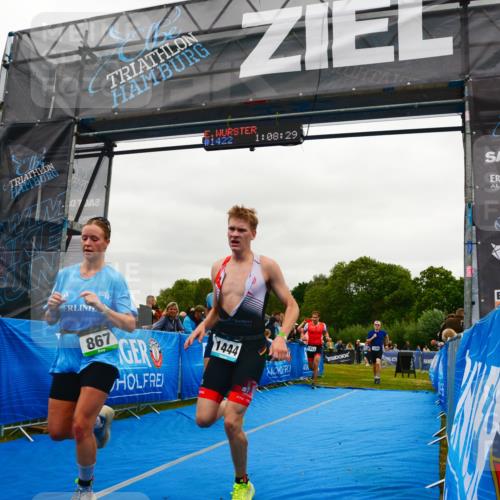 30.08.2026 - Elbe Triathlon Hamburg LAZAROV Photography http://msf.ph/oto/10083903 30.08.2026 11:38:40 Ziel 867, 1226, 1253, 1271, 1354, 1444 meine-sportfotos.de