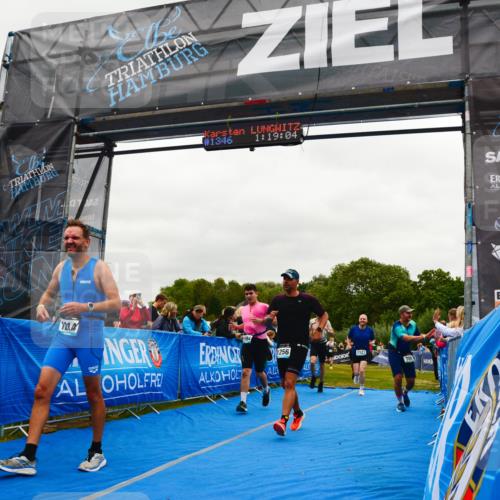 30.08.2026 - Elbe Triathlon Hamburg LAZAROV Photography http://msf.ph/oto/10084036 30.08.2026 11:39:19 Ziel 709, 877, 1064, 1123, 1125, 1205, 1214, 1256 meine-sportfotos.de