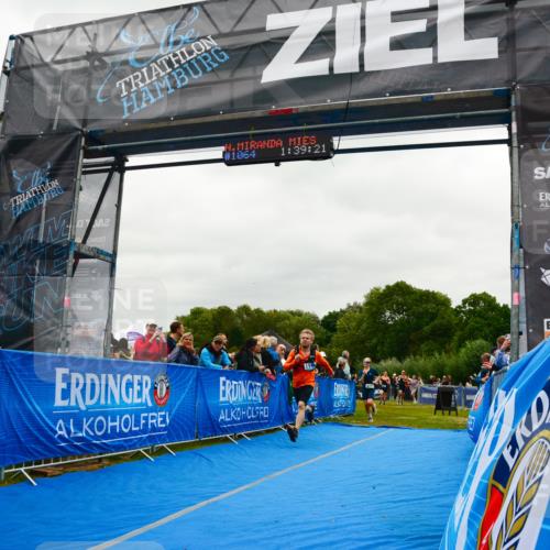 30.08.2026 - Elbe Triathlon Hamburg LAZAROV Photography http://msf.ph/oto/10084076 30.08.2026 11:39:41 Ziel 802, 812, 979, 1146, 1247, 1277 meine-sportfotos.de