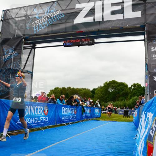 30.08.2026 - Elbe Triathlon Hamburg LAZAROV Photography http://msf.ph/oto/10084088 30.08.2026 11:39:44 Ziel 657, 802, 812, 871, 979, 1146, 1247, 1277 meine-sportfotos.de