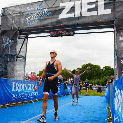 30.08.2026 - Elbe Triathlon Hamburg LAZAROV Photography http://msf.ph/oto/10084108 30.08.2026 11:39:50 Ziel 657, 697, 802, 871, 1247, 1277, 1371 meine-sportfotos.de