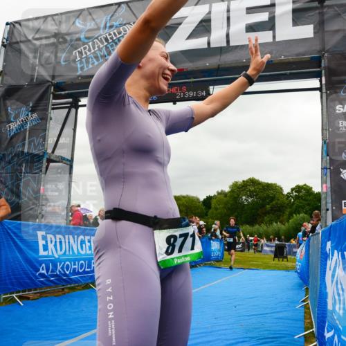 30.08.2026 - Elbe Triathlon Hamburg LAZAROV Photography http://msf.ph/oto/10084135 30.08.2026 11:39:53 Ziel 657, 697, 871, 1247, 1277, 1371 meine-sportfotos.de
