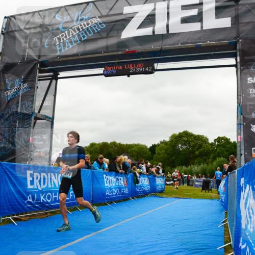 30.08.2026 - Elbe Triathlon Hamburg LAZAROV Photography http://msf.ph/oto/10084155 30.08.2026 11:39:56 Ziel 697, 742, 1268, 1371 meine-sportfotos.de