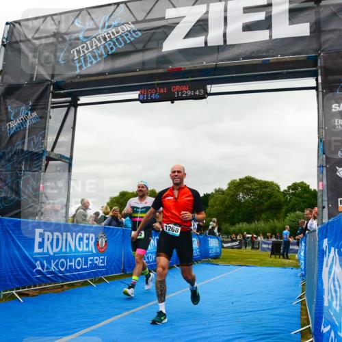 30.08.2026 - Elbe Triathlon Hamburg LAZAROV Photography http://msf.ph/oto/10084169 30.08.2026 11:40:02 Ziel 742, 1268 meine-sportfotos.de