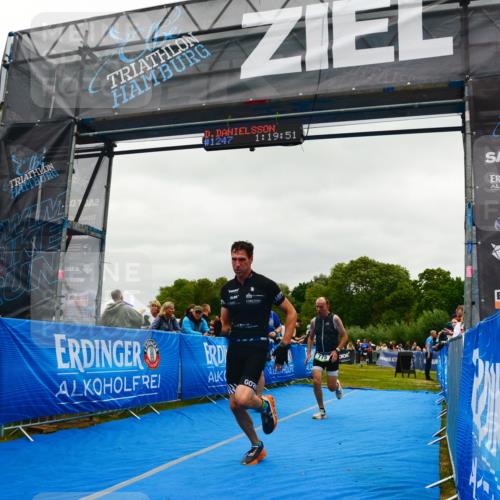 30.08.2026 - Elbe Triathlon Hamburg LAZAROV Photography http://msf.ph/oto/10084179 30.08.2026 11:40:13 Ziel 669, 679, 775, 1245 meine-sportfotos.de