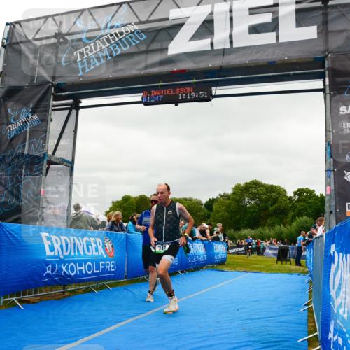 30.08.2026 - Elbe Triathlon Hamburg LAZAROV Photography http://msf.ph/oto/10084190 30.08.2026 11:40:13 Ziel 669, 679, 775, 1245 meine-sportfotos.de