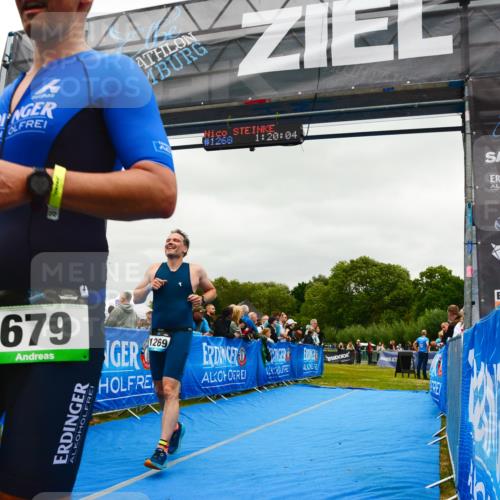 30.08.2026 - Elbe Triathlon Hamburg LAZAROV Photography http://msf.ph/oto/10084223 30.08.2026 11:40:23 Ziel 679, 1269 meine-sportfotos.de