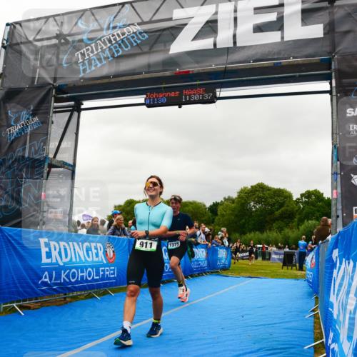 30.08.2026 - Elbe Triathlon Hamburg LAZAROV Photography http://msf.ph/oto/10084255 30.08.2026 11:40:48 Ziel 694, 911, 933, 1375 meine-sportfotos.de