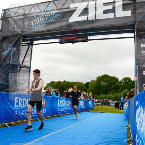 30.08.2026 - Elbe Triathlon Hamburg LAZAROV Photography http://msf.ph/oto/10084275 30.08.2026 11:40:54 Ziel 694, 933 meine-sportfotos.de