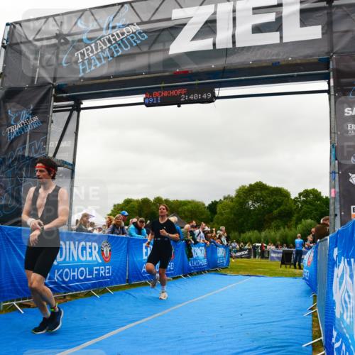 30.08.2026 - Elbe Triathlon Hamburg LAZAROV Photography http://msf.ph/oto/10084279 30.08.2026 11:40:54 Ziel 694, 933 meine-sportfotos.de
