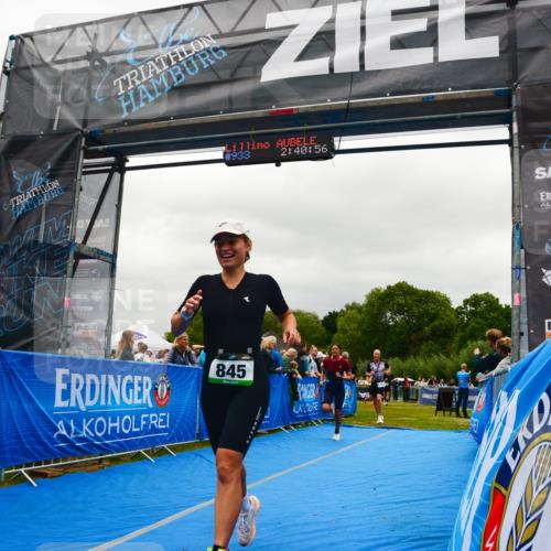 30.08.2026 - Elbe Triathlon Hamburg LAZAROV Photography http://msf.ph/oto/10084308 30.08.2026 11:41:06 Ziel 845, 920, 1302 meine-sportfotos.de
