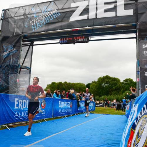 30.08.2026 - Elbe Triathlon Hamburg LAZAROV Photography http://msf.ph/oto/10084315 30.08.2026 11:41:08 Ziel 845, 920, 1302 meine-sportfotos.de