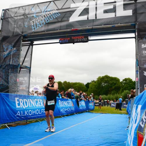 30.08.2026 - Elbe Triathlon Hamburg LAZAROV Photography http://msf.ph/oto/10084408 30.08.2026 11:41:57 Ziel 720, 1310 meine-sportfotos.de