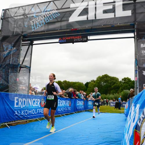 30.08.2026 - Elbe Triathlon Hamburg LAZAROV Photography http://msf.ph/oto/10084460 30.08.2026 11:42:21 Ziel 792, 817, 864 meine-sportfotos.de