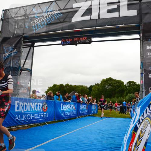 30.08.2026 - Elbe Triathlon Hamburg LAZAROV Photography http://msf.ph/oto/10084674 30.08.2026 11:43:49 Ziel 816, 847, 908, 1345, 1434 meine-sportfotos.de