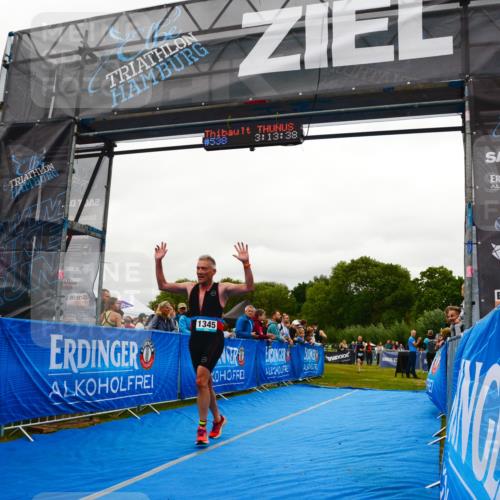 30.08.2026 - Elbe Triathlon Hamburg LAZAROV Photography http://msf.ph/oto/10084702 30.08.2026 11:43:54 Ziel 816, 847, 1345, 1353, 1434 meine-sportfotos.de