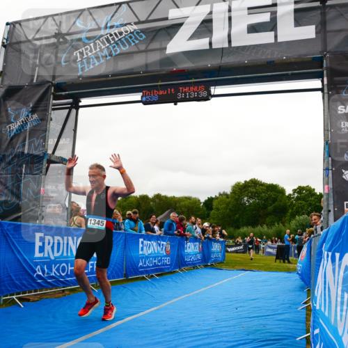 30.08.2026 - Elbe Triathlon Hamburg LAZAROV Photography http://msf.ph/oto/10084706 30.08.2026 11:43:55 Ziel 816, 847, 1345, 1353, 1434 meine-sportfotos.de