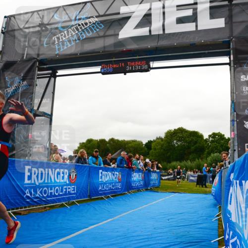 30.08.2026 - Elbe Triathlon Hamburg LAZAROV Photography http://msf.ph/oto/10084712 30.08.2026 11:43:55 Ziel 816, 847, 1345, 1353, 1434 meine-sportfotos.de