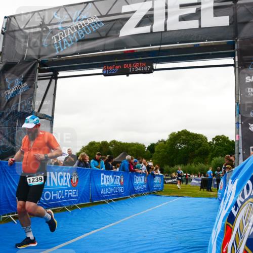 30.08.2026 - Elbe Triathlon Hamburg LAZAROV Photography http://msf.ph/oto/10084786 30.08.2026 11:44:29 Ziel 395, 1154, 1161, 1239 meine-sportfotos.de