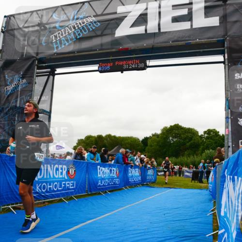 30.08.2026 - Elbe Triathlon Hamburg LAZAROV Photography http://msf.ph/oto/10084889 30.08.2026 11:44:57 Ziel 1082, 1296 meine-sportfotos.de