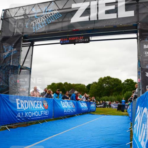 30.08.2026 - Elbe Triathlon Hamburg LAZAROV Photography http://msf.ph/oto/10085037 30.08.2026 11:46:02 Ziel 1338 meine-sportfotos.de