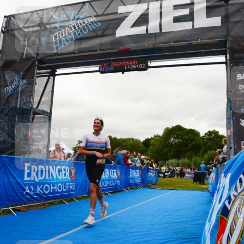 30.08.2026 - Elbe Triathlon Hamburg LAZAROV Photography http://msf.ph/oto/10085039 30.08.2026 11:46:12 Ziel 873 meine-sportfotos.de