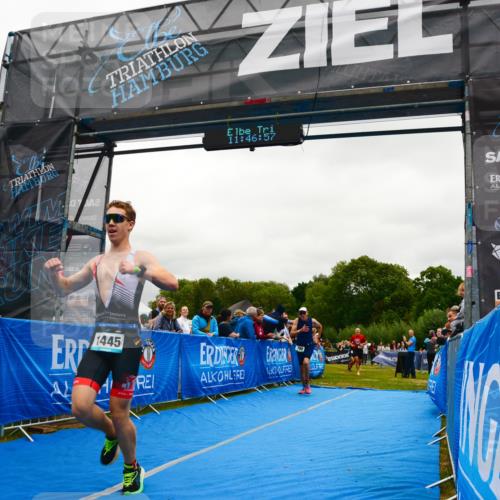 30.08.2026 - Elbe Triathlon Hamburg LAZAROV Photography http://msf.ph/oto/10085063 30.08.2026 11:46:57 Ziel 737, 788, 1445 meine-sportfotos.de