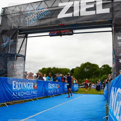 30.08.2026 - Elbe Triathlon Hamburg LAZAROV Photography http://msf.ph/oto/10085070 30.08.2026 11:46:58 Ziel 737, 788, 1445 meine-sportfotos.de