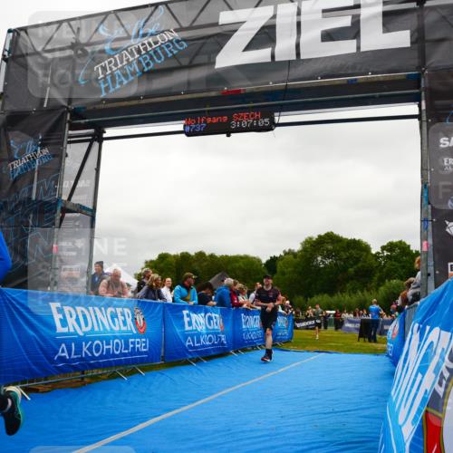 30.08.2026 - Elbe Triathlon Hamburg LAZAROV Photography http://msf.ph/oto/10085109 30.08.2026 11:47:10 Ziel 1294, 1311, 1379 meine-sportfotos.de