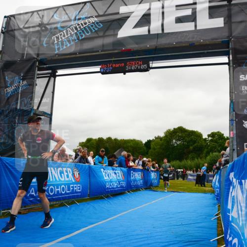 30.08.2026 - Elbe Triathlon Hamburg LAZAROV Photography http://msf.ph/oto/10085120 30.08.2026 11:47:12 Ziel 1294, 1311, 1379 meine-sportfotos.de