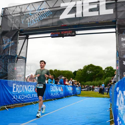 30.08.2026 - Elbe Triathlon Hamburg LAZAROV Photography http://msf.ph/oto/10085129 30.08.2026 11:47:15 Ziel 1311, 1379 meine-sportfotos.de
