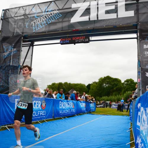 30.08.2026 - Elbe Triathlon Hamburg LAZAROV Photography http://msf.ph/oto/10085135 30.08.2026 11:47:16 Ziel 1379 meine-sportfotos.de