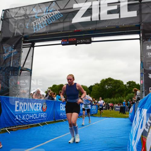 30.08.2026 - Elbe Triathlon Hamburg LAZAROV Photography http://msf.ph/oto/10085145 30.08.2026 11:47:30 Ziel 809, 814, 828, 857, 1383 meine-sportfotos.de