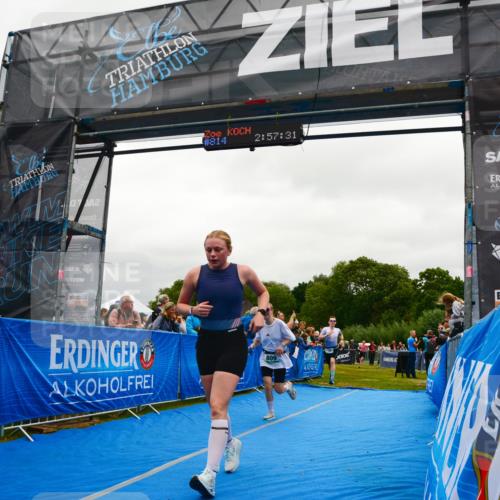 30.08.2026 - Elbe Triathlon Hamburg LAZAROV Photography http://msf.ph/oto/10085146 30.08.2026 11:47:30 Ziel 809, 814, 828, 857, 1383 meine-sportfotos.de