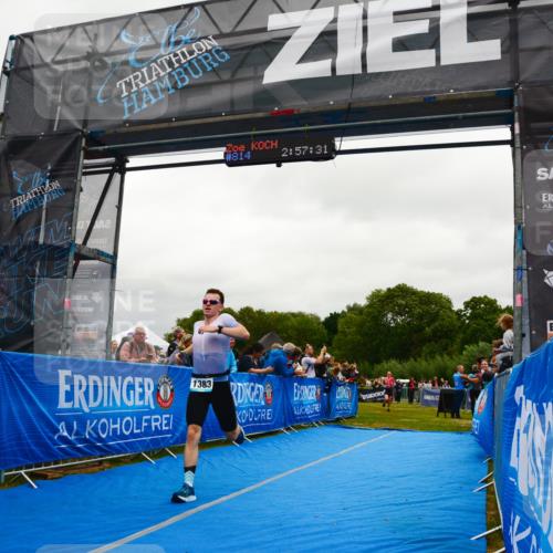 30.08.2026 - Elbe Triathlon Hamburg LAZAROV Photography http://msf.ph/oto/10085164 30.08.2026 11:47:32 Ziel 809, 814, 828, 857, 1383 meine-sportfotos.de