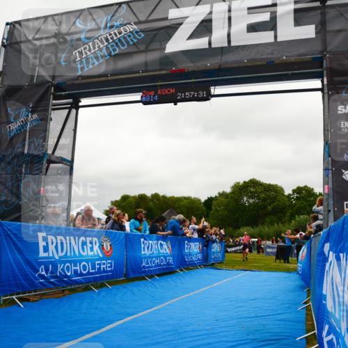 30.08.2026 - Elbe Triathlon Hamburg LAZAROV Photography http://msf.ph/oto/10085176 30.08.2026 11:47:33 Ziel 809, 814, 828, 857, 1383 meine-sportfotos.de