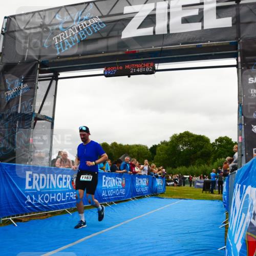 30.08.2026 - Elbe Triathlon Hamburg LAZAROV Photography http://msf.ph/oto/10085217 30.08.2026 11:48:04 Ziel 821, 914, 927, 1163, 1421 meine-sportfotos.de