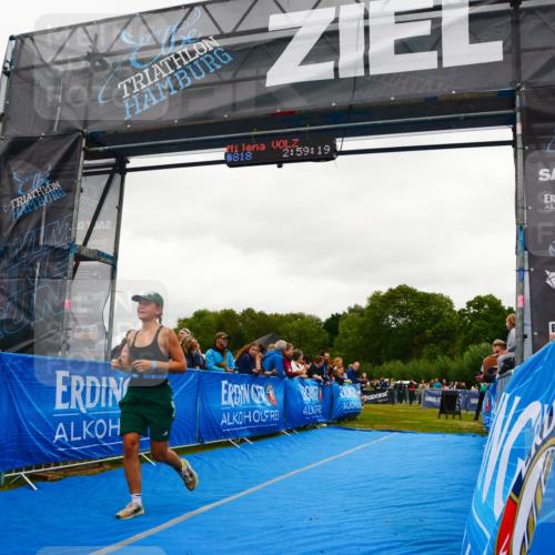 30.08.2026 - Elbe Triathlon Hamburg LAZAROV Photography http://msf.ph/oto/10085292 30.08.2026 11:49:18 Ziel 818 meine-sportfotos.de