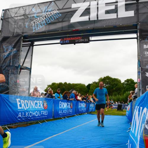 30.08.2026 - Elbe Triathlon Hamburg LAZAROV Photography http://msf.ph/oto/10085349 30.08.2026 11:49:30 Ziel 1145, 1252, 1363 meine-sportfotos.de