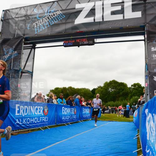 30.08.2026 - Elbe Triathlon Hamburg LAZAROV Photography http://msf.ph/oto/10085458 30.08.2026 11:50:36 Ziel 686, 958 meine-sportfotos.de