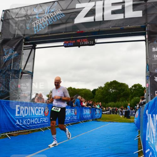 30.08.2026 - Elbe Triathlon Hamburg LAZAROV Photography http://msf.ph/oto/10085466 30.08.2026 11:50:38 Ziel 686, 958 meine-sportfotos.de