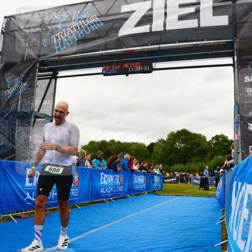 30.08.2026 - Elbe Triathlon Hamburg LAZAROV Photography http://msf.ph/oto/10085474 30.08.2026 11:50:39 Ziel 686, 958 meine-sportfotos.de