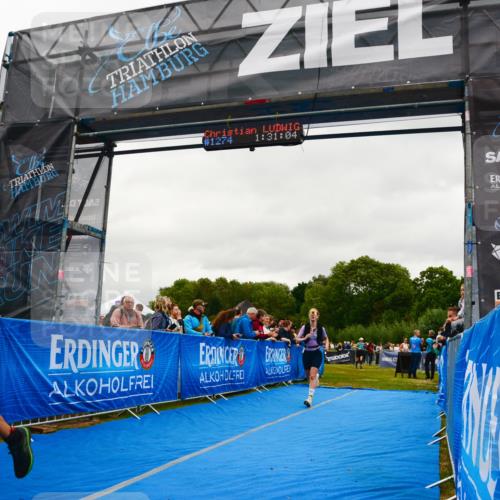 30.08.2026 - Elbe Triathlon Hamburg LAZAROV Photography http://msf.ph/oto/10085507 30.08.2026 11:51:07 Ziel 833, 1293 meine-sportfotos.de