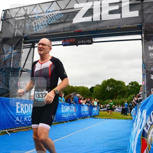30.08.2026 - Elbe Triathlon Hamburg LAZAROV Photography http://msf.ph/oto/10085621 30.08.2026 11:51:53 Ziel 822, 932, 980, 1262, 1332 meine-sportfotos.de