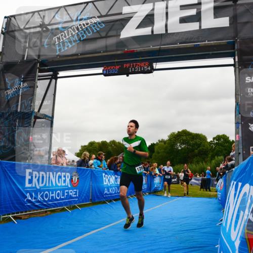 30.08.2026 - Elbe Triathlon Hamburg LAZAROV Photography http://msf.ph/oto/10085624 30.08.2026 11:51:56 Ziel 822, 980, 1262, 1281, 1332 meine-sportfotos.de